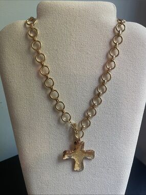 Gold Cross Pendant Circle Link Necklace - Women Jewelry